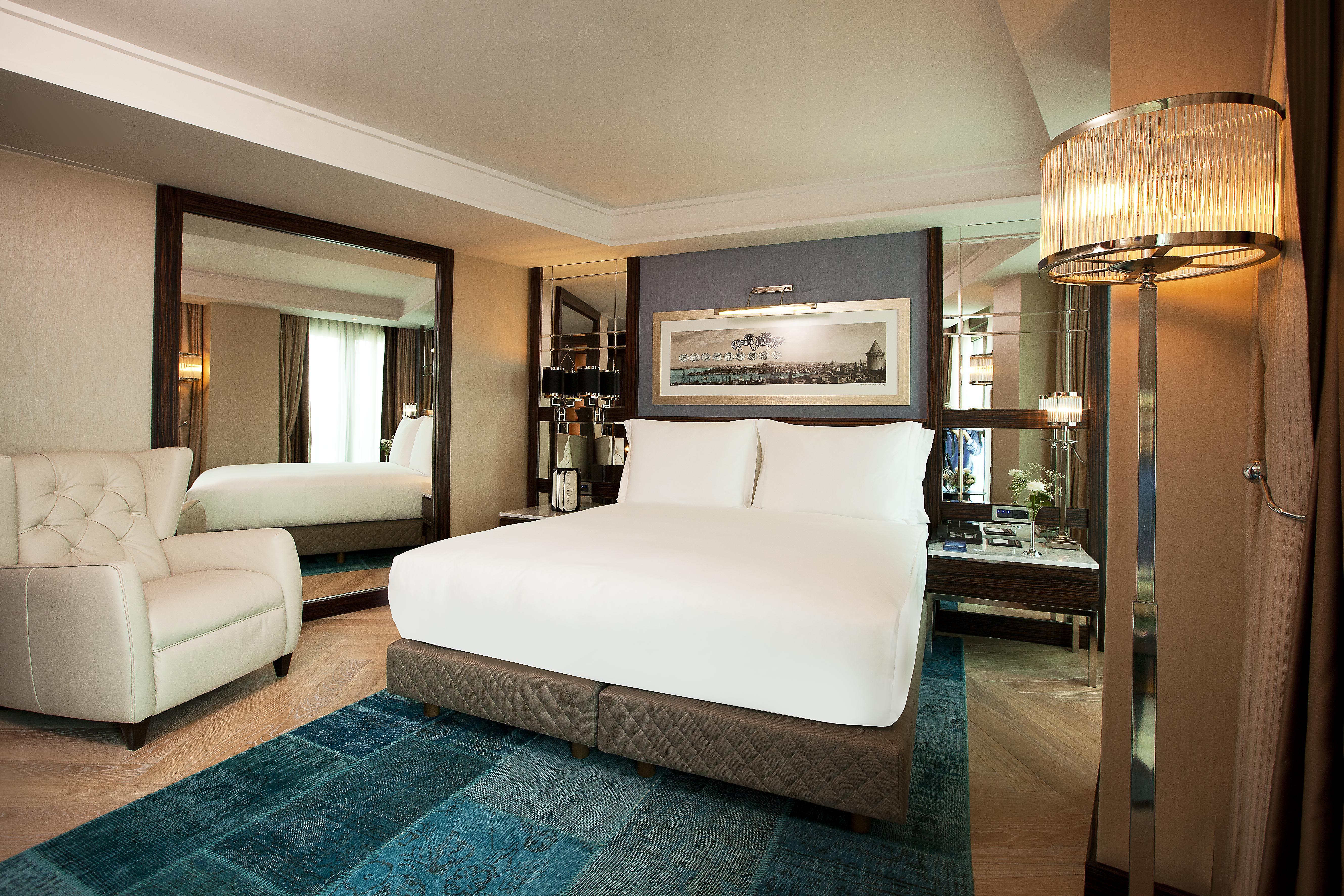 Radisson Blu Hotel Istanbul Pera Ngoại thất bức ảnh Deluxe Room
