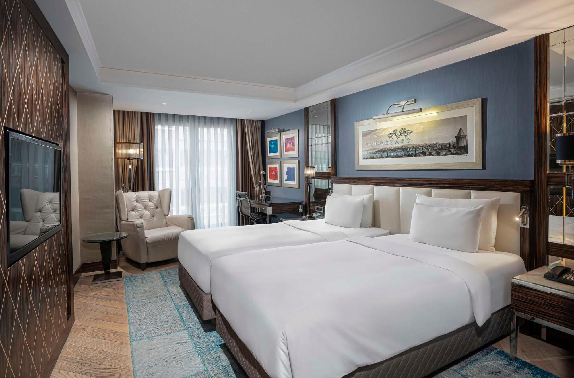 Radisson Blu Hotel Istanbul Pera Ngoại thất bức ảnh Deluxe Room