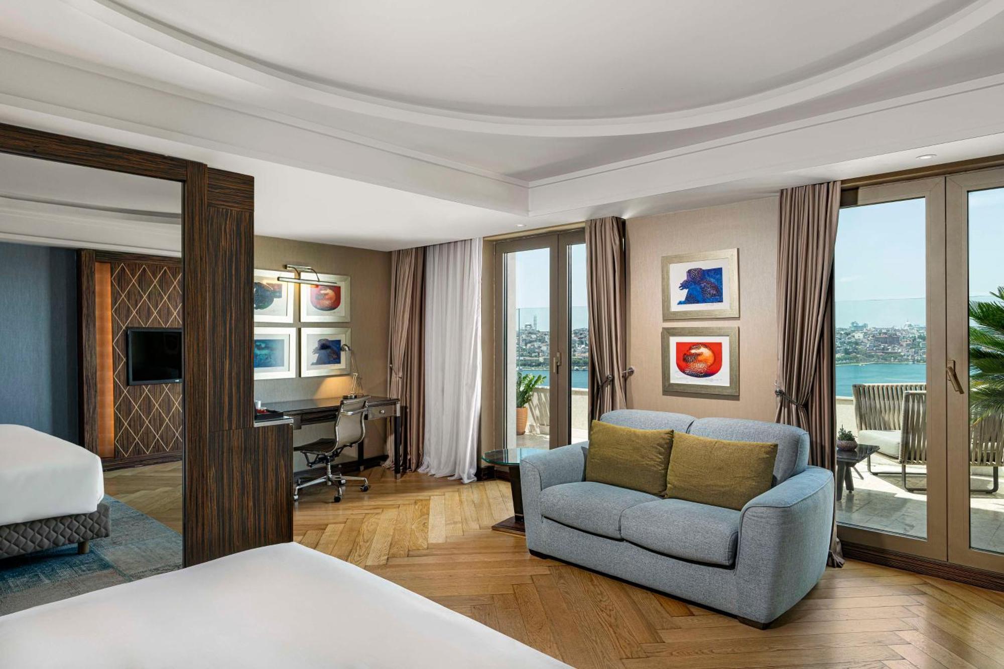 Radisson Blu Hotel Istanbul Pera Ngoại thất bức ảnh Suite